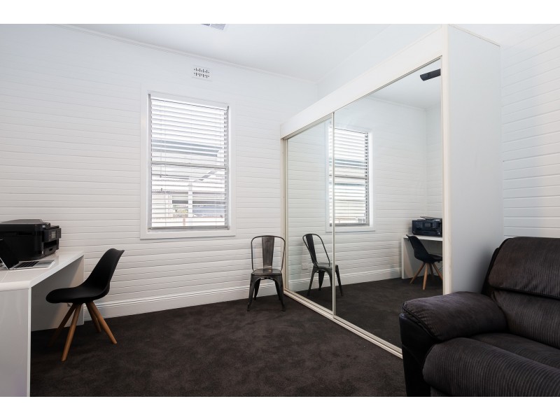 38 Third Street, Boolaroo NSW 2284