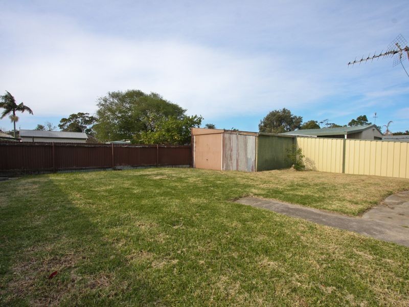 49 Maude Street, Belmont NSW 2280