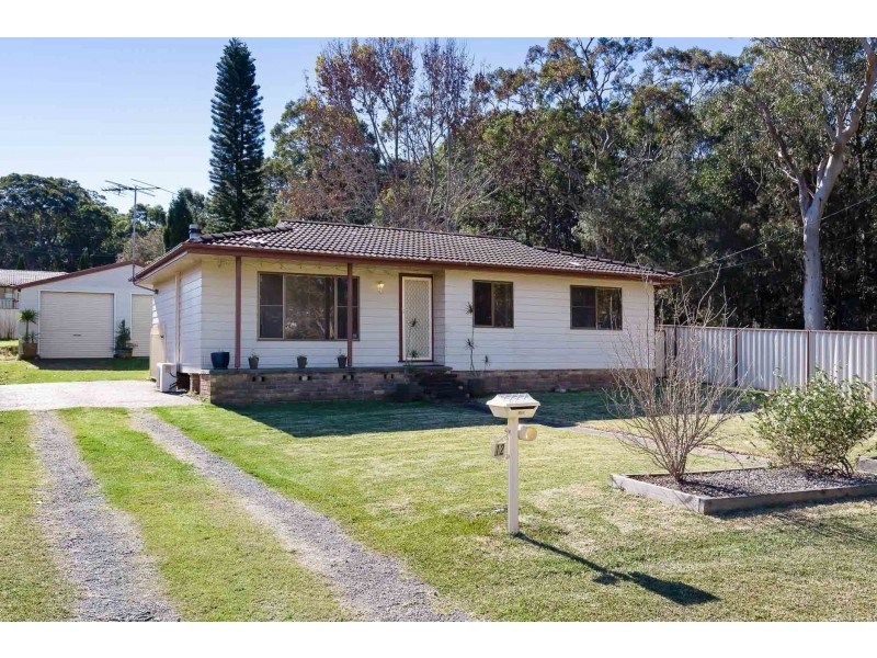 12 Knebworth Grove, Rathmines NSW 2283