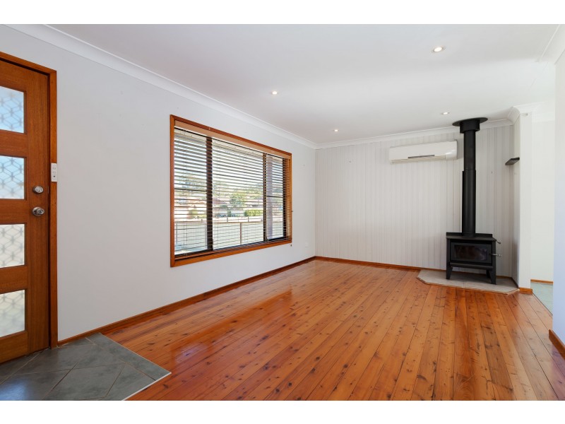12 Knebworth Grove, Rathmines NSW 2283