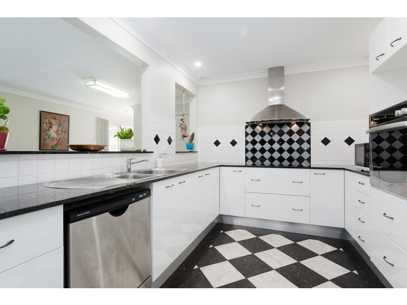 4 Davis Street, Speers Point NSW 2284