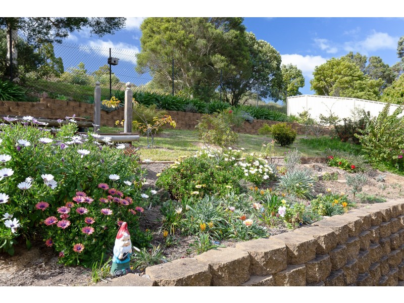 4 Davis Street, Speers Point NSW 2284