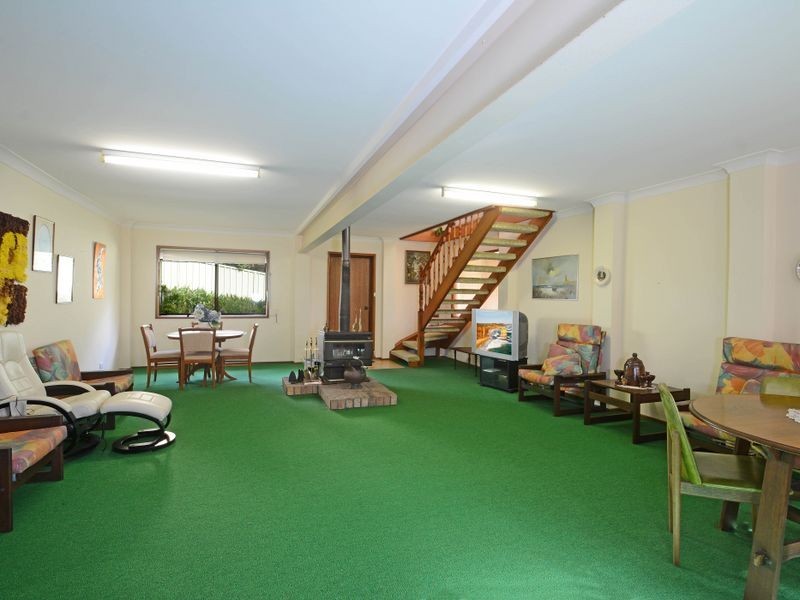 34 Alkrington Avenue, Fishing Point NSW 2283