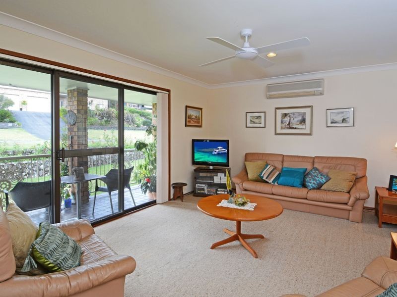 34 Alkrington Avenue, Fishing Point NSW 2283