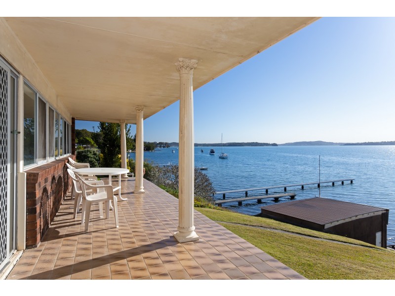 66 Skye Point Road, Coal Point NSW 2283