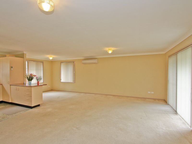 2a Whitehaven Drive, Lakelands NSW 2282