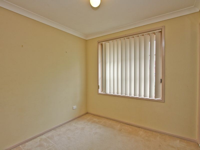 2a Whitehaven Drive, Lakelands NSW 2282