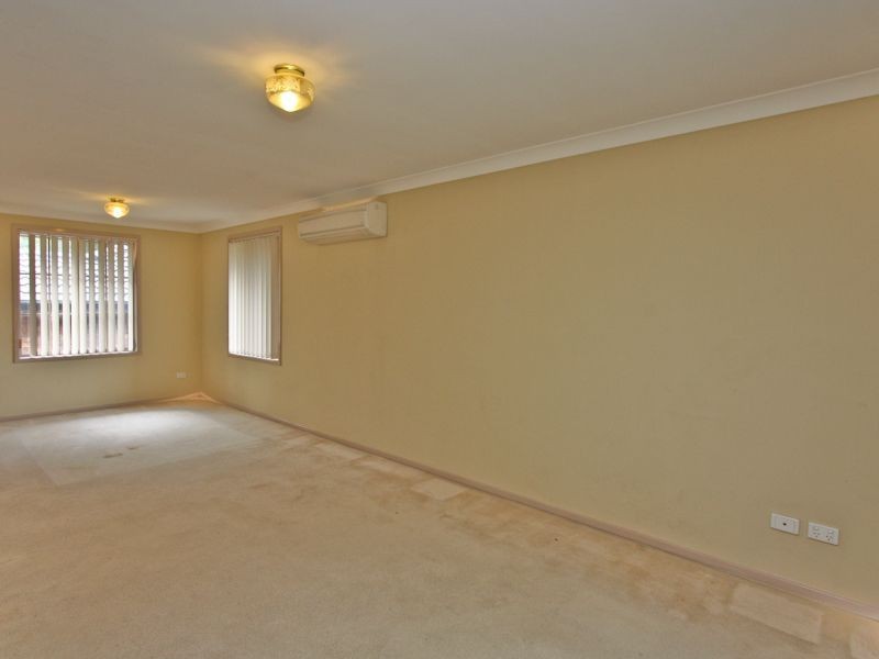 2a Whitehaven Drive, Lakelands NSW 2282