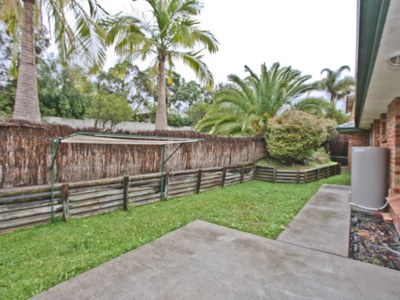 2a Whitehaven Drive, Lakelands NSW 2282