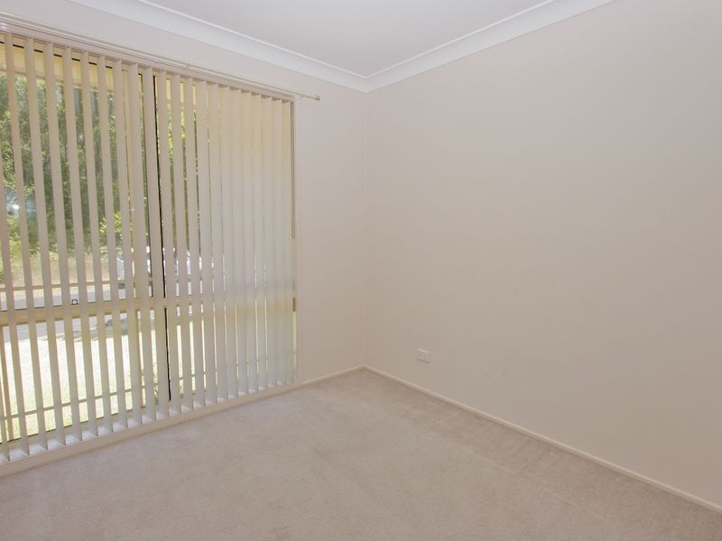2 Gleeson Crescent, Eleebana NSW 2282