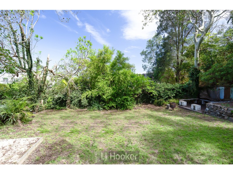 12 Wattle Street, Bolton Point NSW 2283