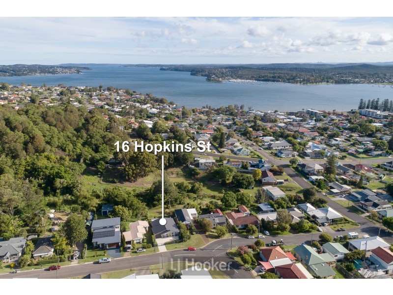 16 Hopkins Street, Speers Point NSW 2284