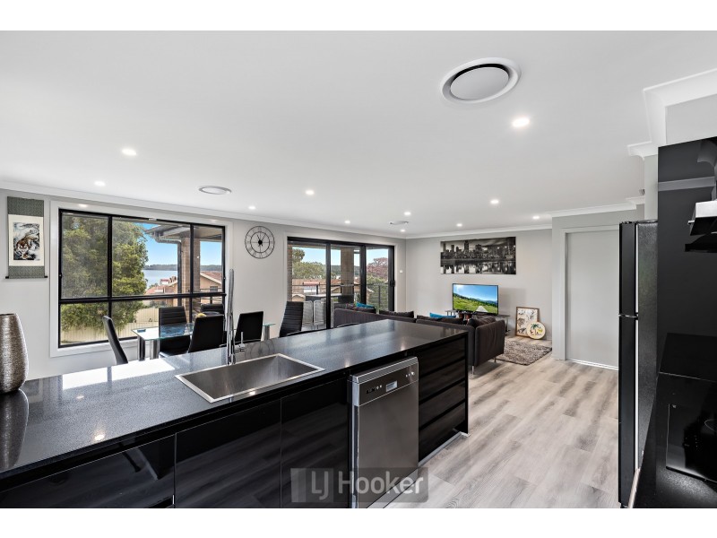 6/58 Thompson Road, Speers Point NSW 2284