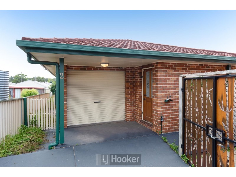 2/125 The Boulevarde, Toronto NSW 2283