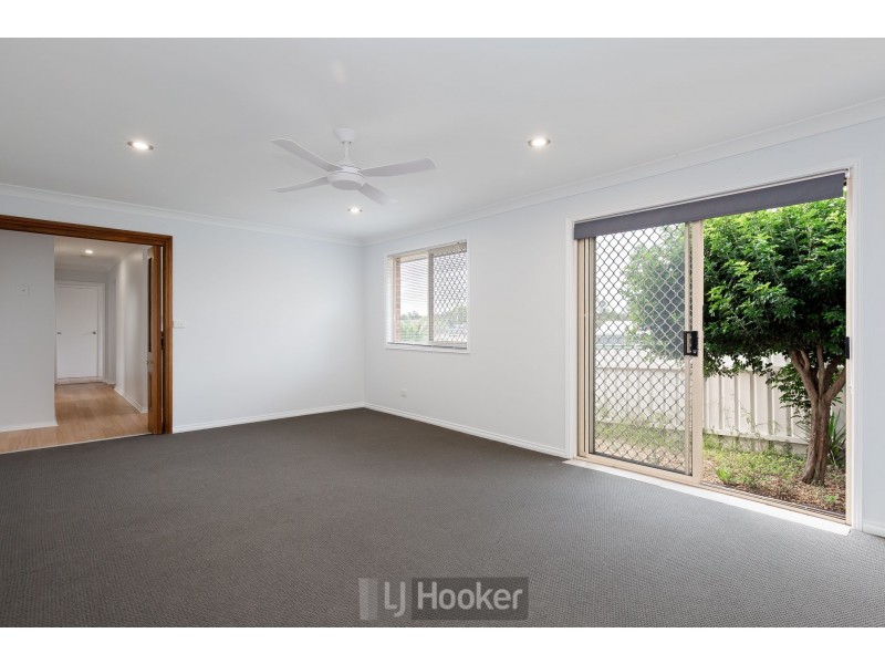 2/125 The Boulevarde, Toronto NSW 2283