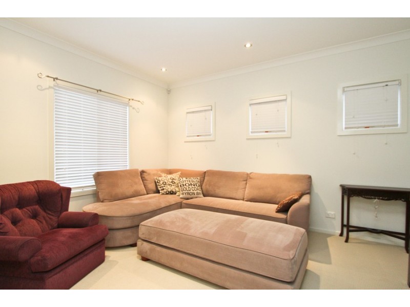 9 The Park Chase, Valentine NSW 2280