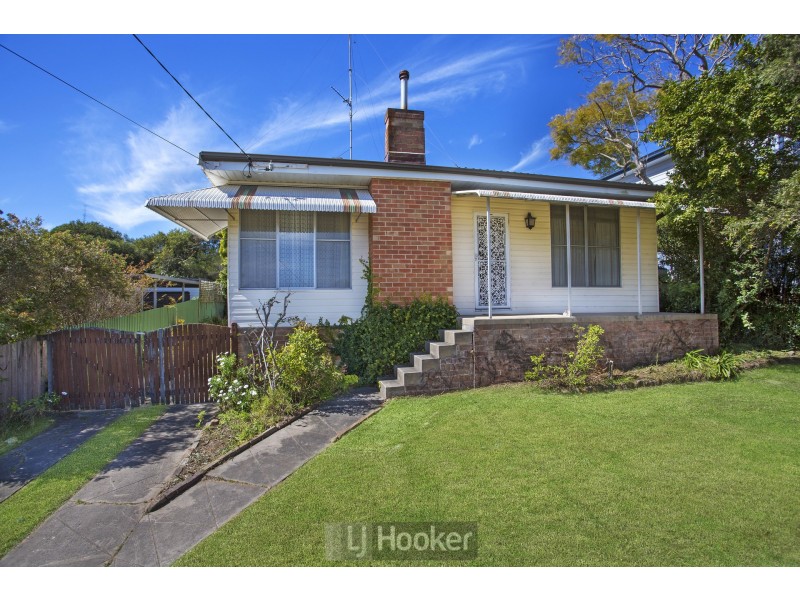 28 Starling Street, Warners Bay NSW 2282