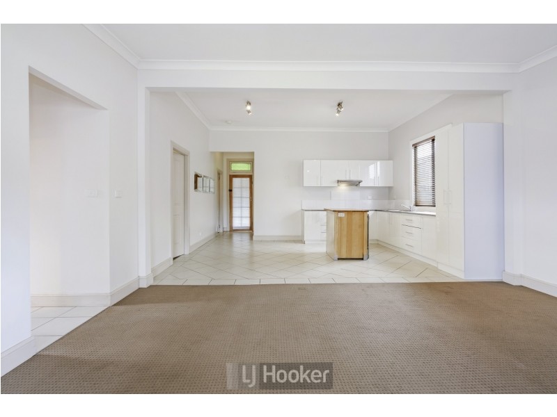 18 Chippindall Street, Speers Point NSW 2284