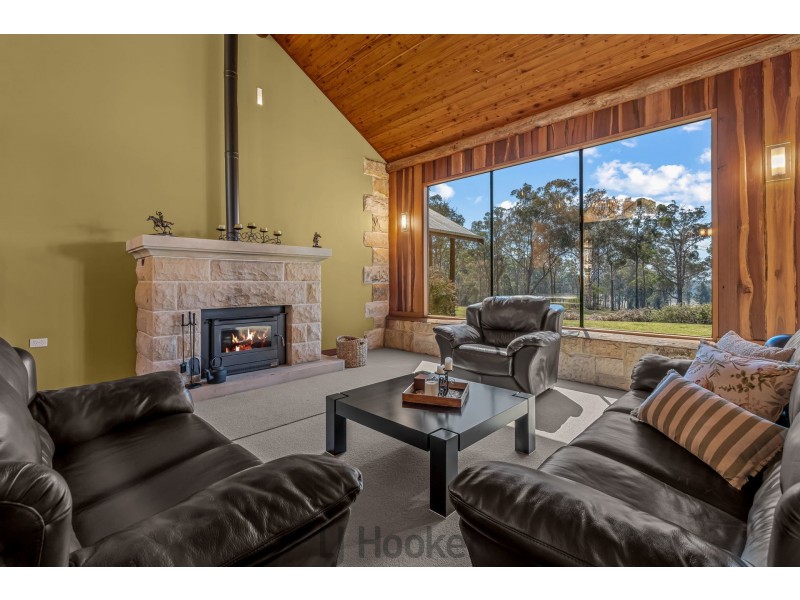 17 Mill Lane, Quorrobolong NSW 2325