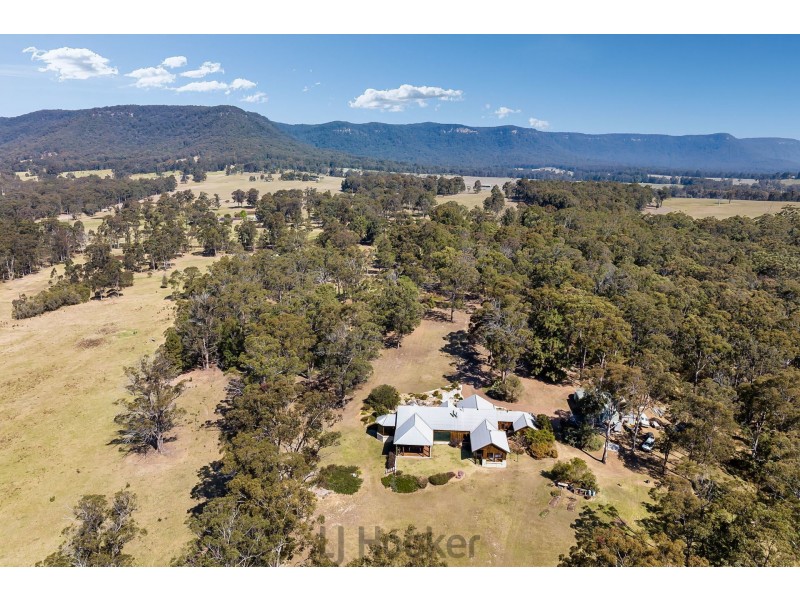 17 Mill Lane, Quorrobolong NSW 2325