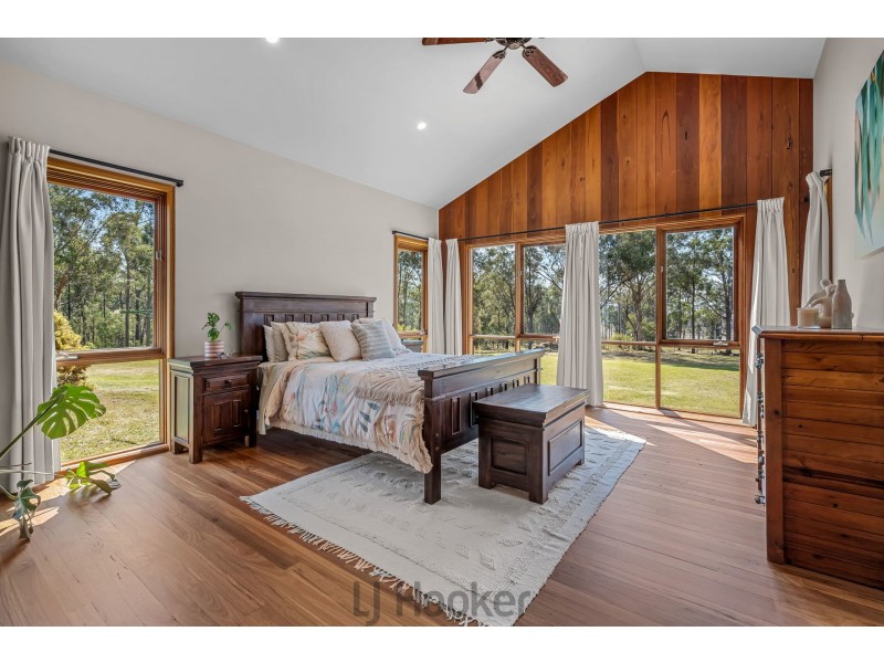 17 Mill Lane, Quorrobolong NSW 2325
