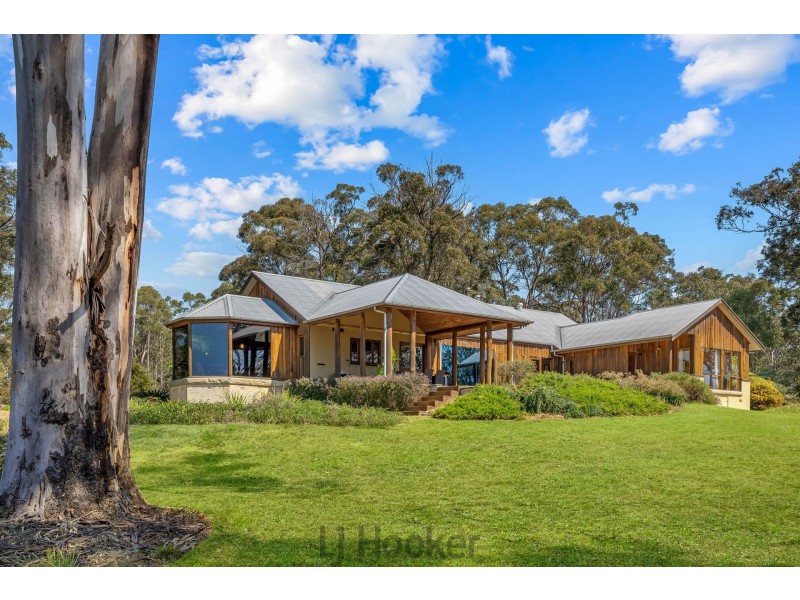 17 Mill Lane, Quorrobolong NSW 2325