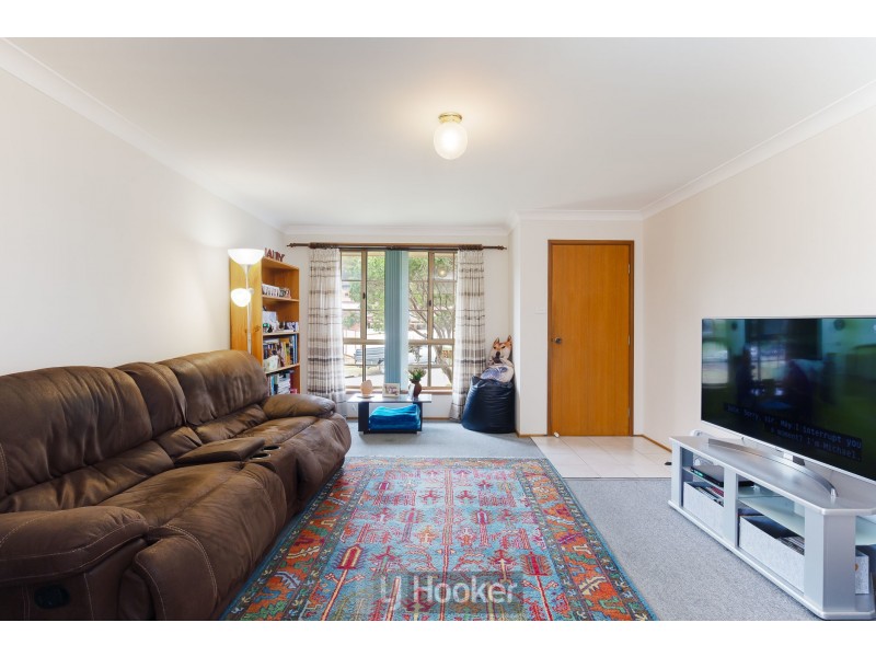 2/7 Burrawang Boulevard, Toronto NSW 2283