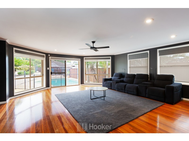 4 Hume Close, Macquarie Hills NSW 2285