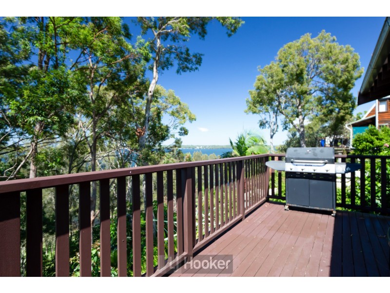 88 Beach Road, Wangi Wangi NSW 2267