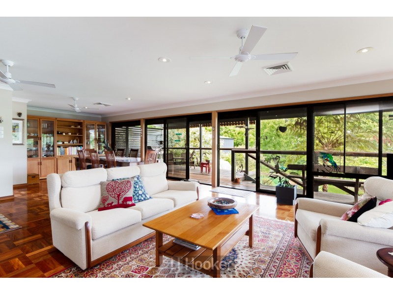 12 Rosemary Row, Rathmines NSW 2283