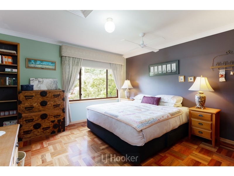 12 Rosemary Row, Rathmines NSW 2283