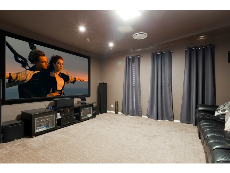 126 Clydebank Road, Buttaba NSW 2283