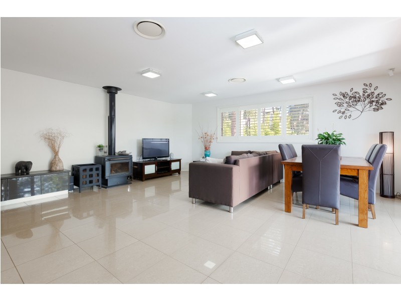 126 Clydebank Road, Buttaba NSW 2283