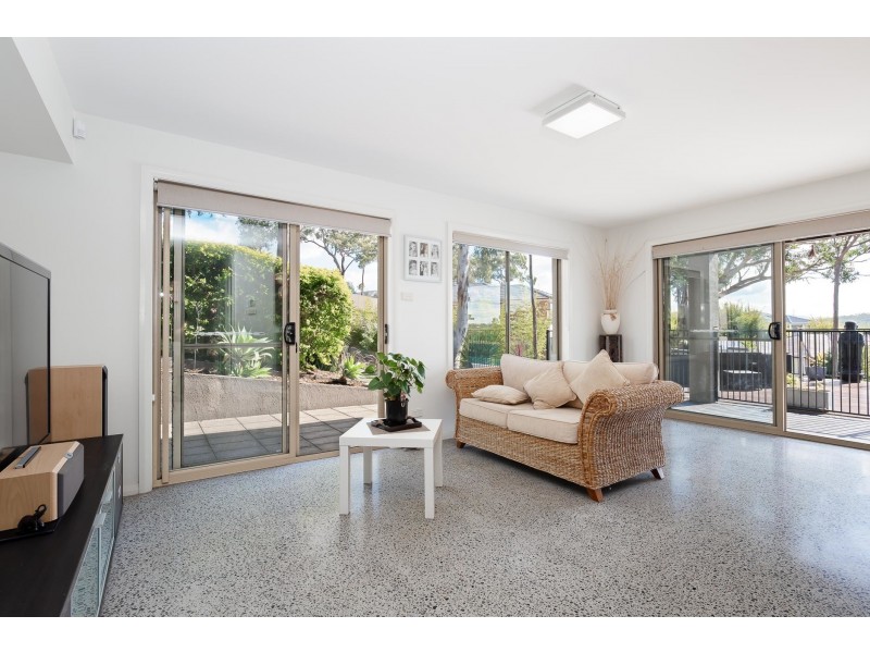 126 Clydebank Road, Buttaba NSW 2283