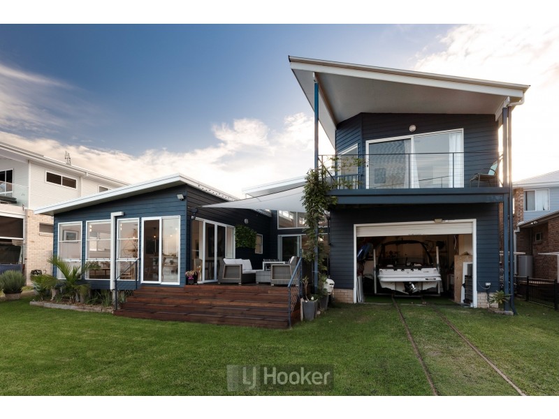 3 Glen Gory Avenue, Buttaba NSW 2283