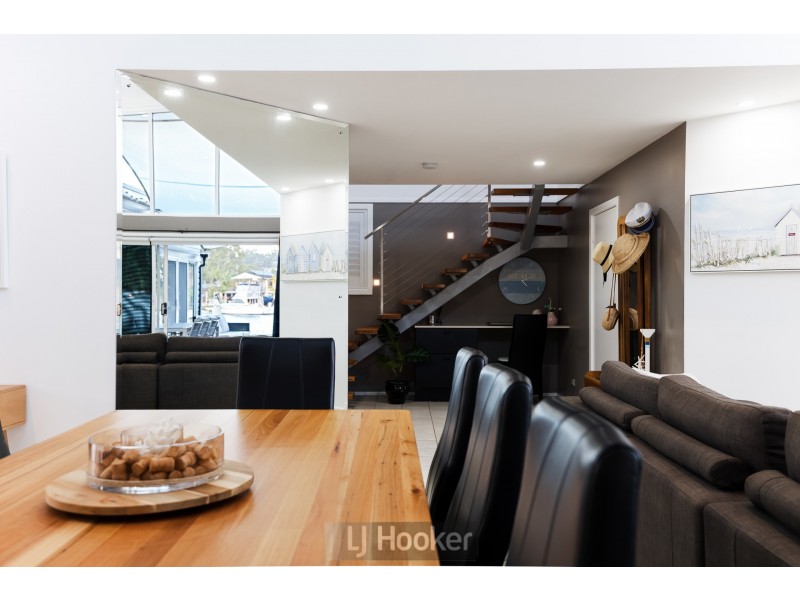 3 Glen Gory Avenue, Buttaba NSW 2283