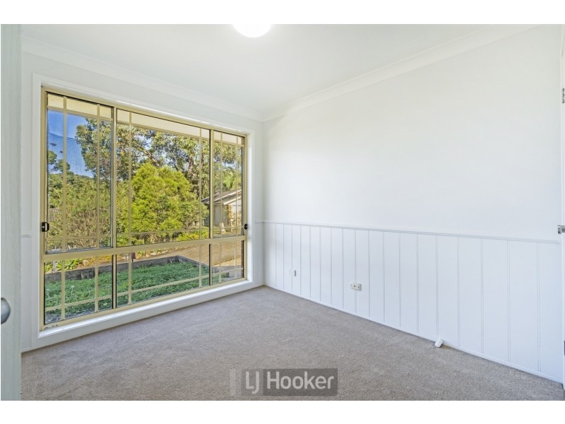 10 Burrawang Boulevard, Toronto NSW 2283