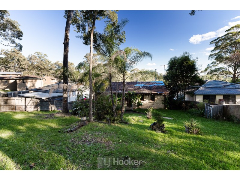5 Tirabeenba Drive, Bolton Point NSW 2283