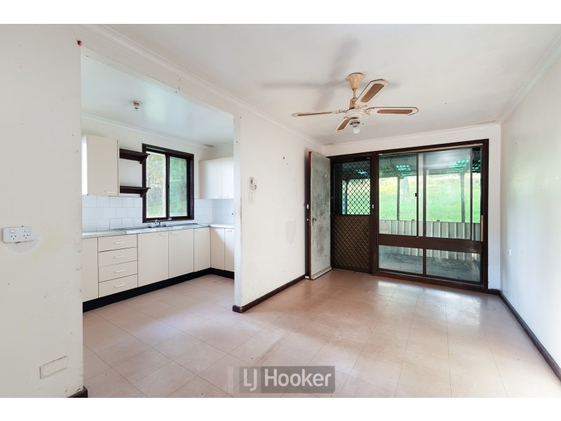 31 Tirabeenba Drive, Bolton Point NSW 2283