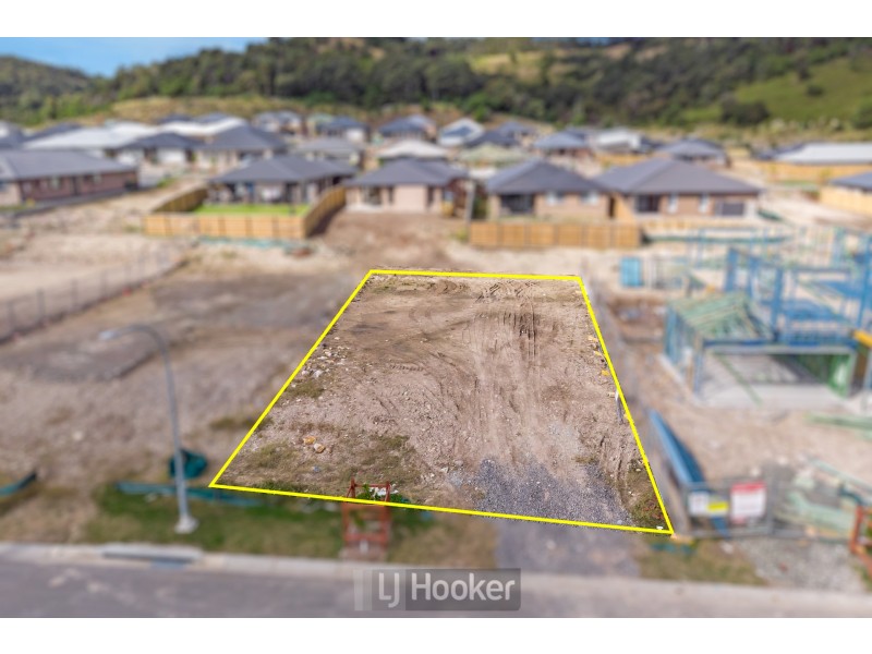 16 Milburn Circuit, Boolaroo NSW 2284