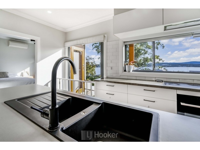 72 Berkeley Street, Speers Point NSW 2284