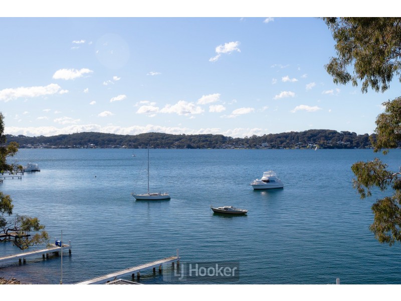 197 Fishing Point Road, Fishing Point NSW 2283