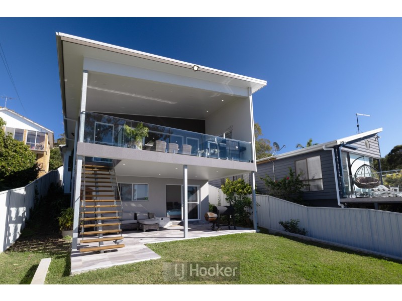 197 Fishing Point Road, Fishing Point NSW 2283