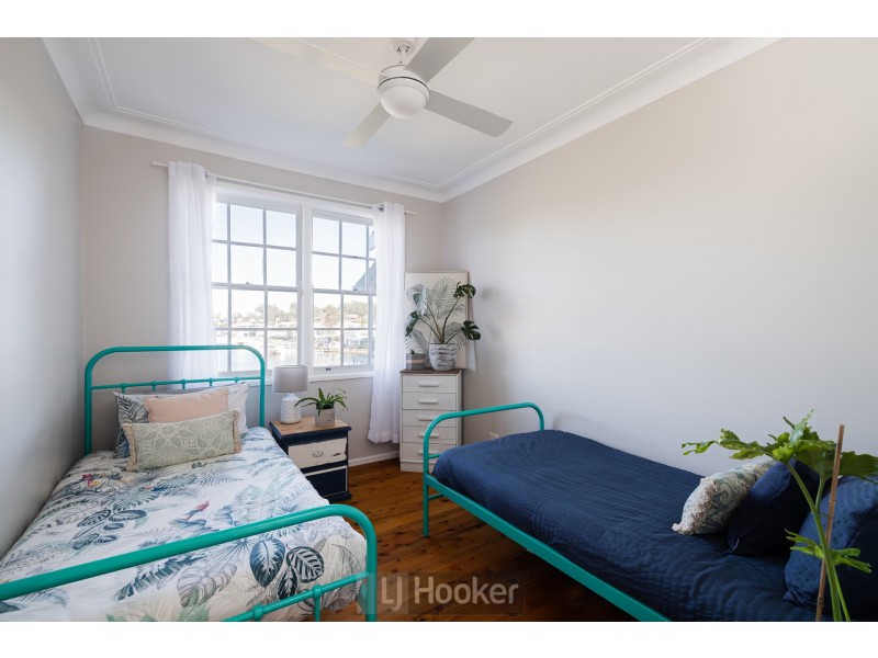 37 Letchworth Parade, Balmoral NSW 2283