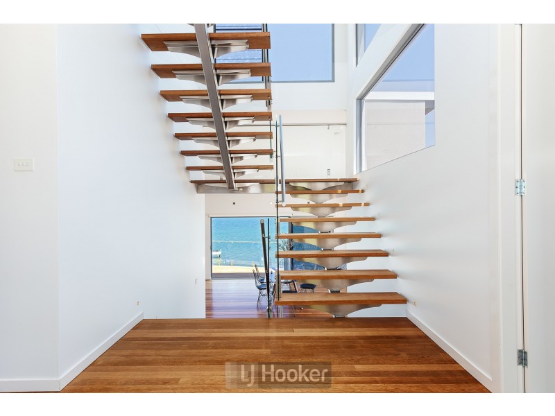 13 Killara Close, Coal Point NSW 2283