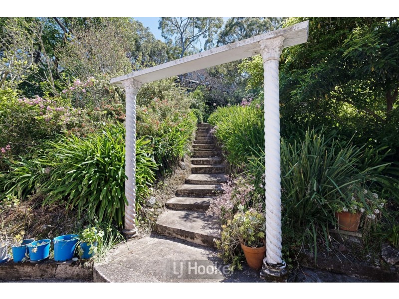 7 Coal Point Road, Coal Point NSW 2283