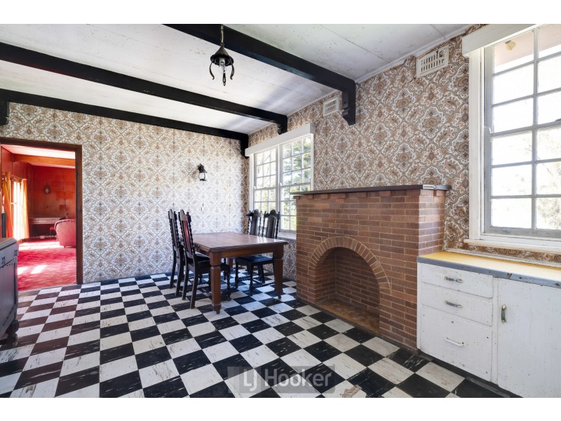 7 Coal Point Road, Coal Point NSW 2283