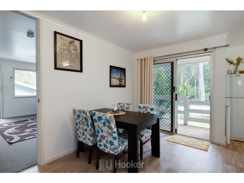 8 Bulkirra Place, Bolton Point NSW 2283