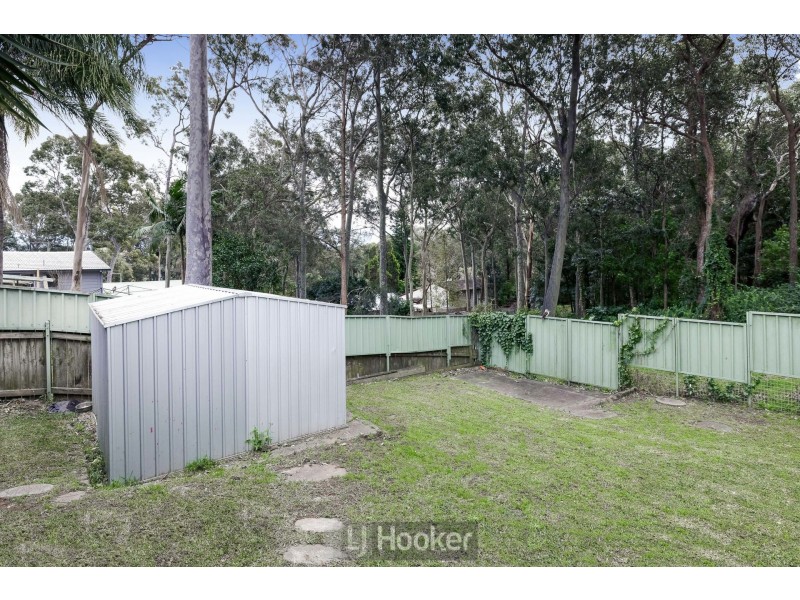 8 Bulkirra Place, Bolton Point NSW 2283