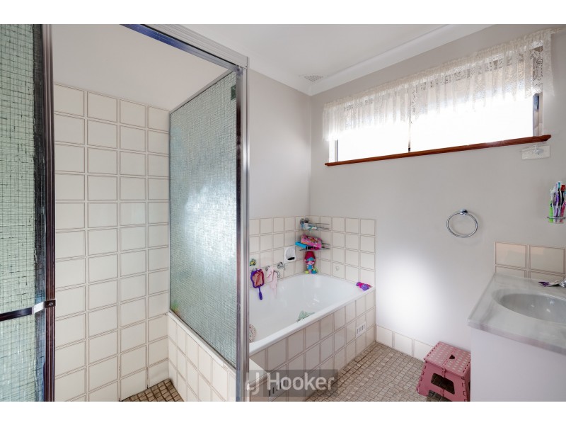 49 Carlisle Row, Fishing Point NSW 2283